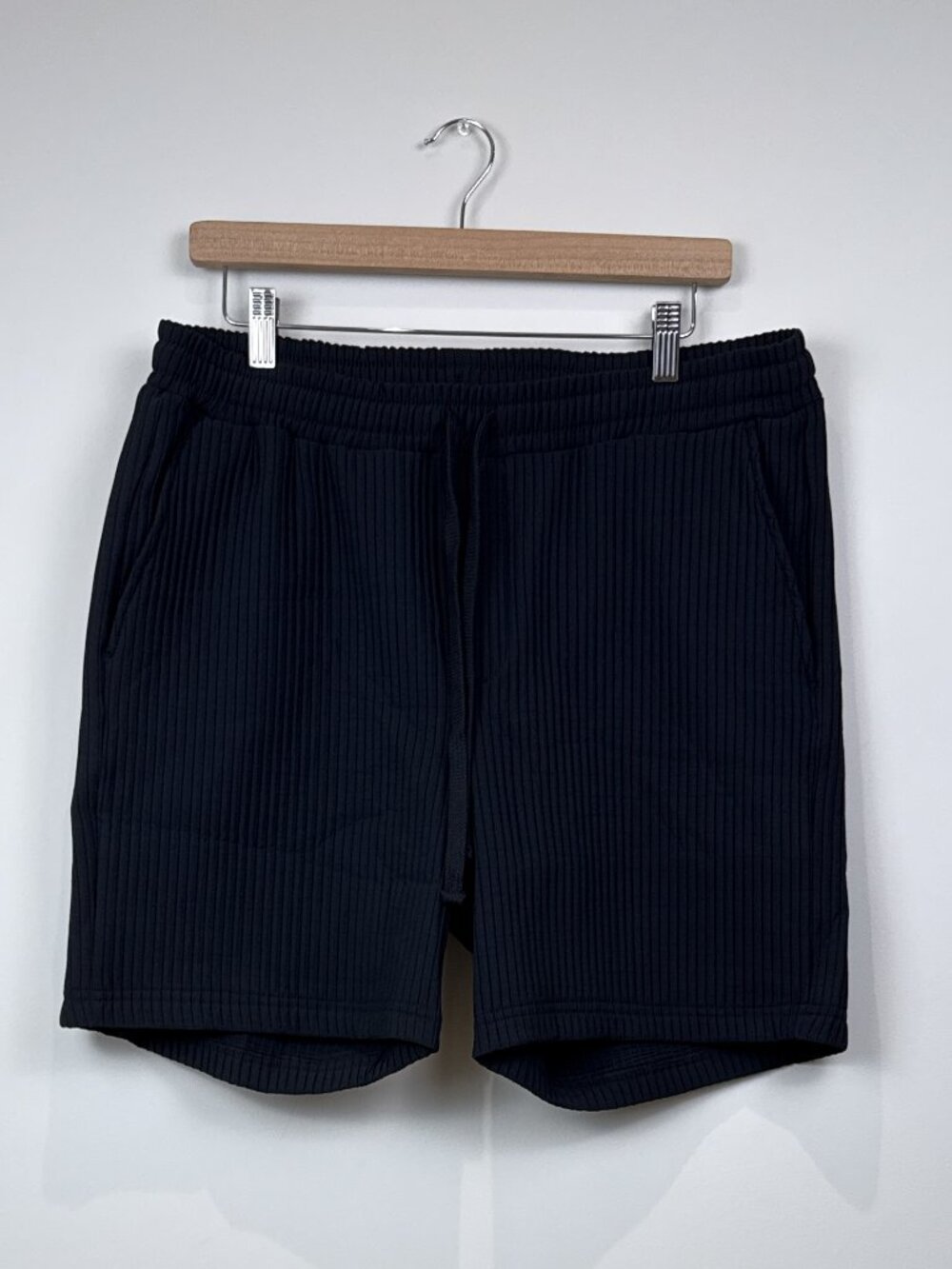 Topman Mens Black Ribbed Knit Shorts NWT Size L 36 Elastic Waist Drawstring